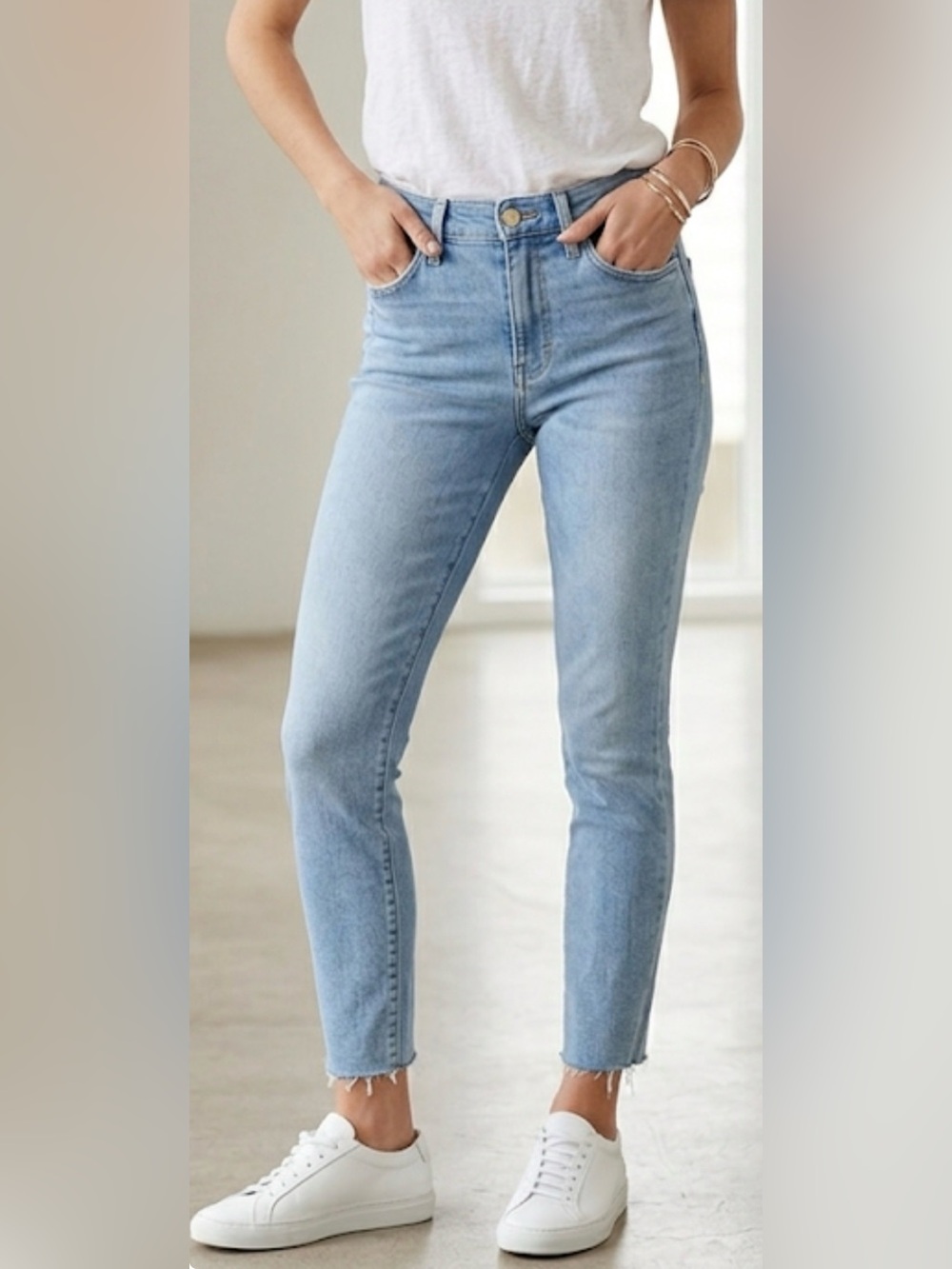 Frame Denim Le High Skinny Light Wash Ankle Crop Jeans